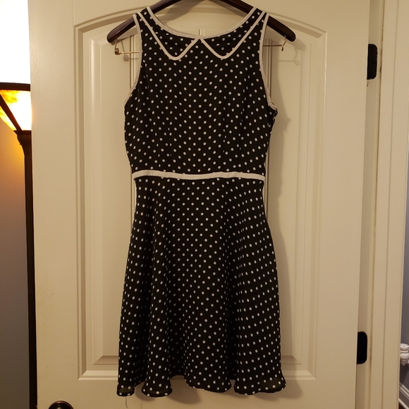 LC Lauren Conrad Black & White Polka Dot Dress - 6 - Picture 5 of 9